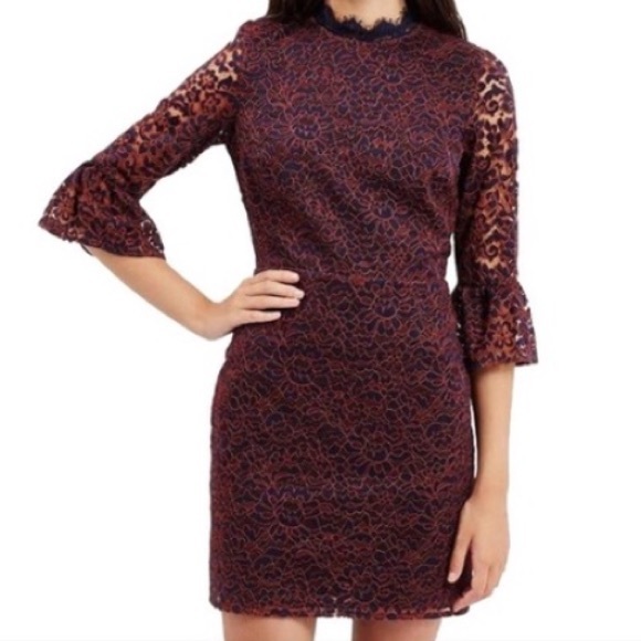 Lace Bell Sleeve Dress - Picture 3 of 8